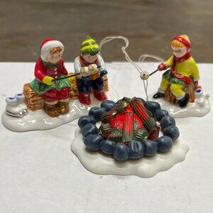 Department 56 Snow Village Marshmallow Roast Christmas winter figurines